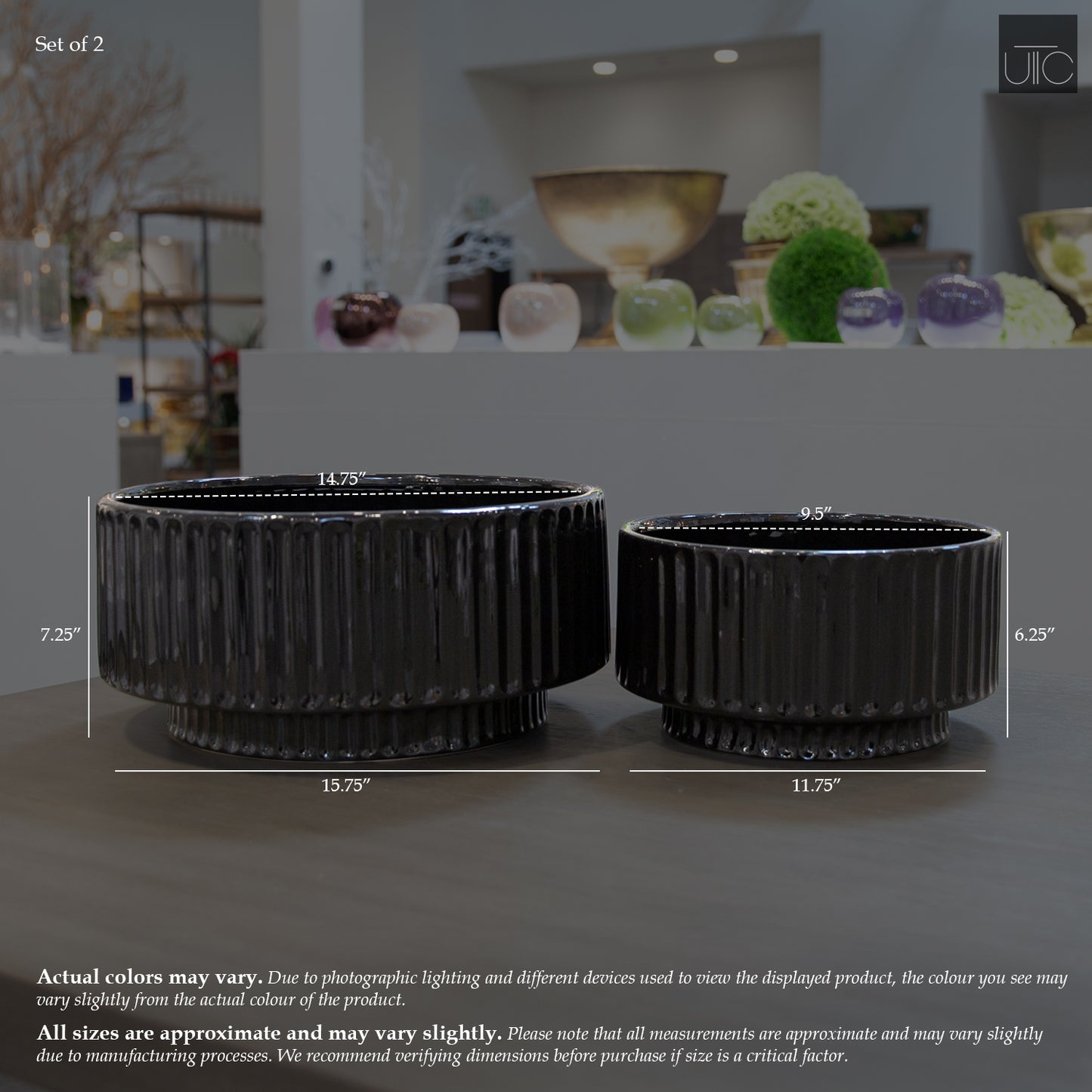 Lynn Ribbed Pedestal Planters (Set of 2)