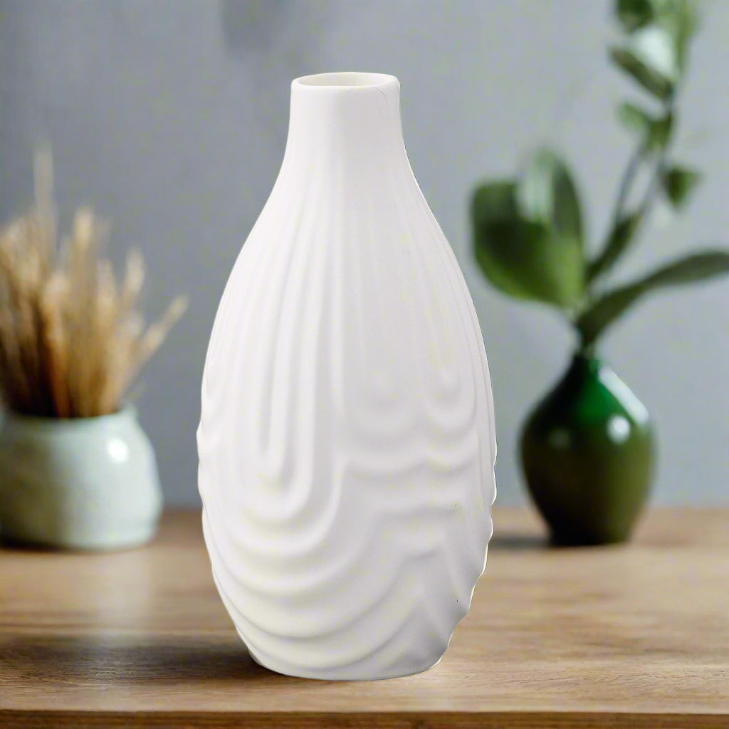 Moana Abstract Line Ceramic Vases