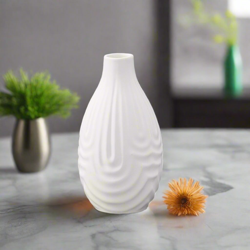 Moana Abstract Line Ceramic Vases