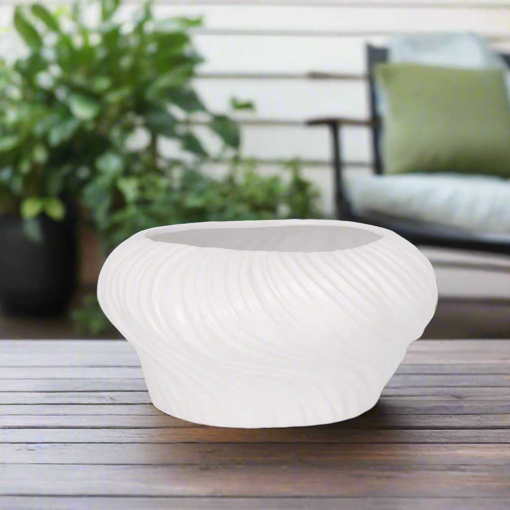 Kiva Swirl White Ceramic Pot