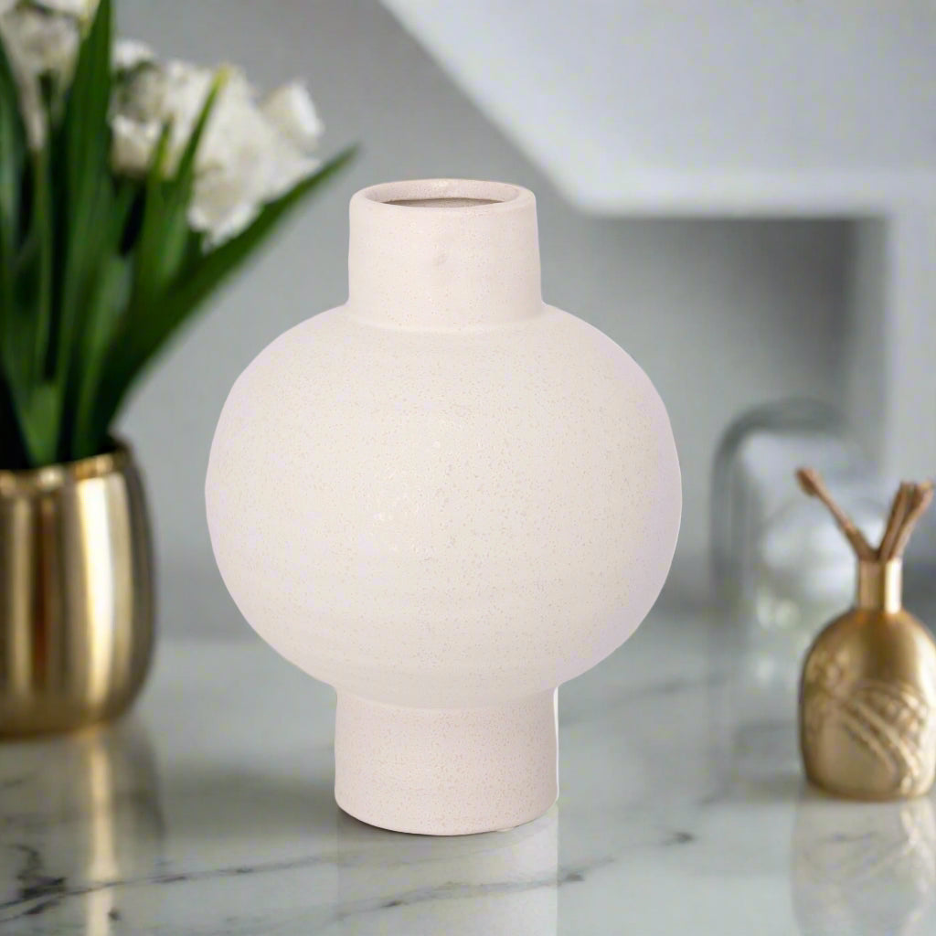 Zadie Ceramic Curved Vases