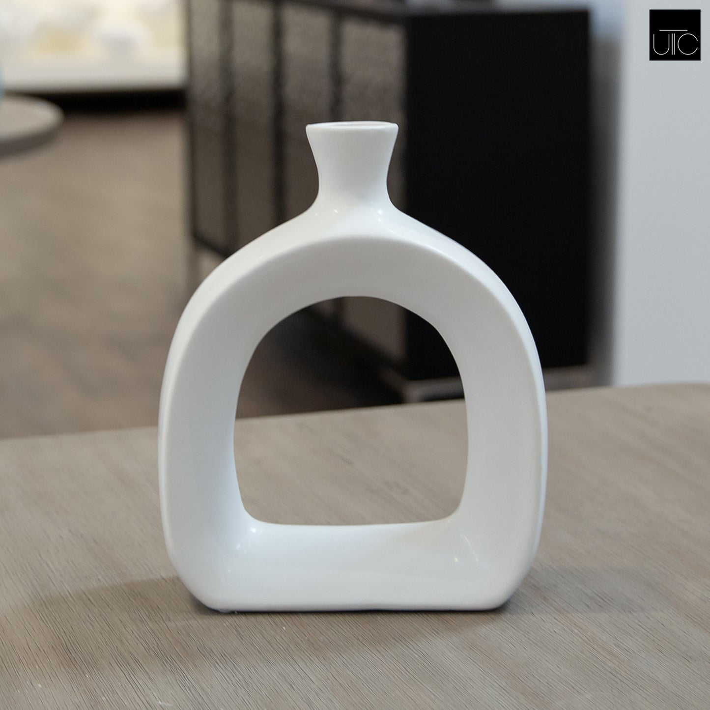 Maryna Sculptural Open Ceramic Donut Vase