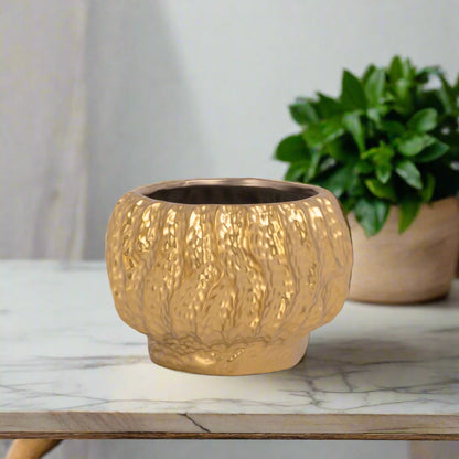 Bella Stoneware Gold Pot