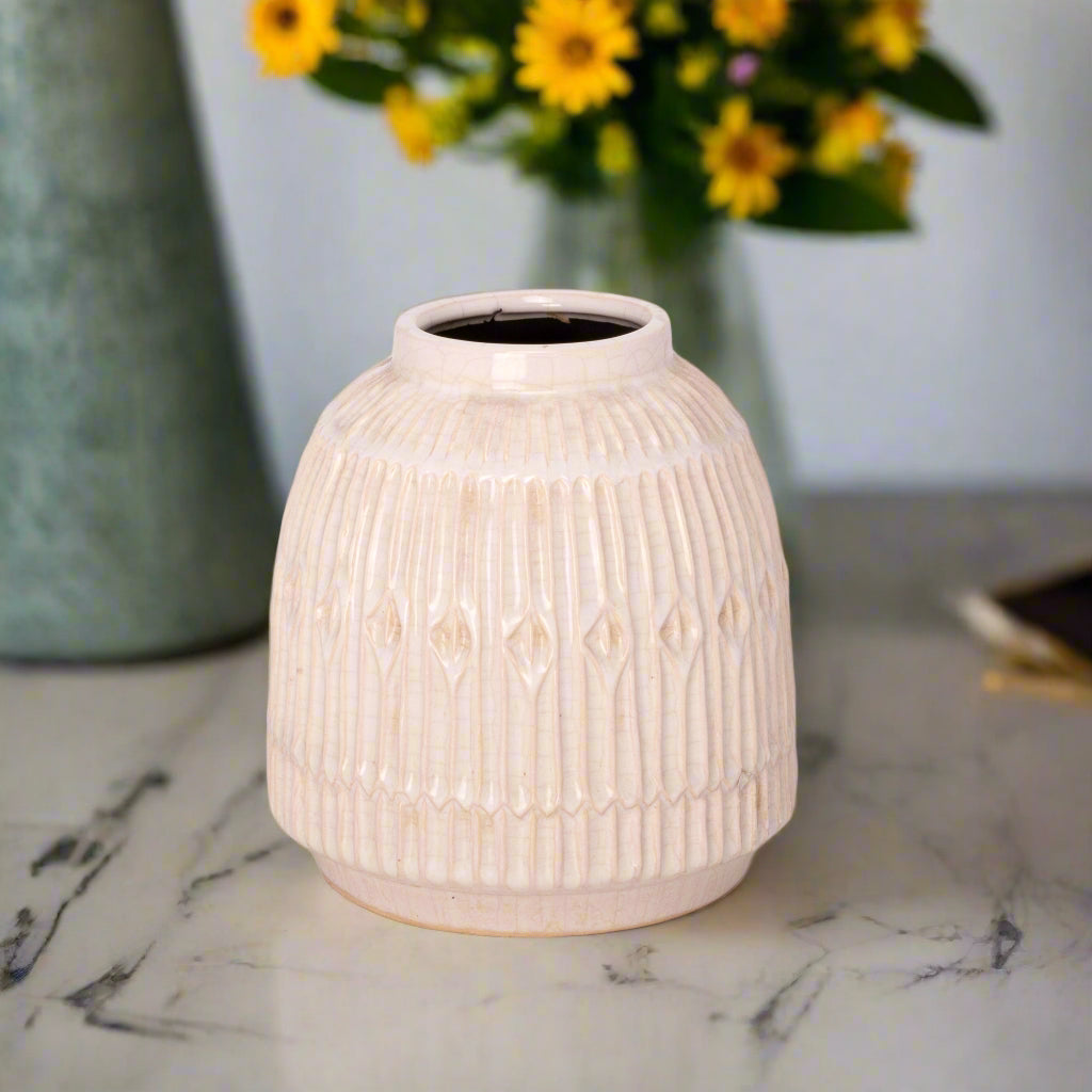 Sabbie Round Ceramic Vase