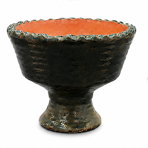 Fia Scalloped Ceramic Pedestal Planter