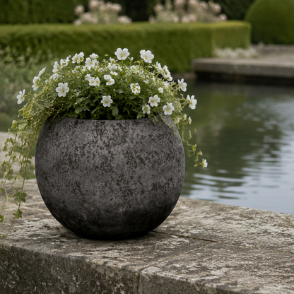 Tamara Terracotta Round Pot