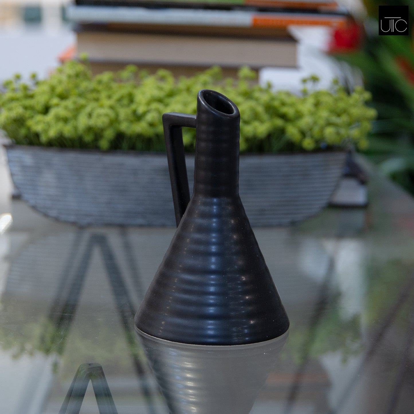 Skylah Ceramic Vase