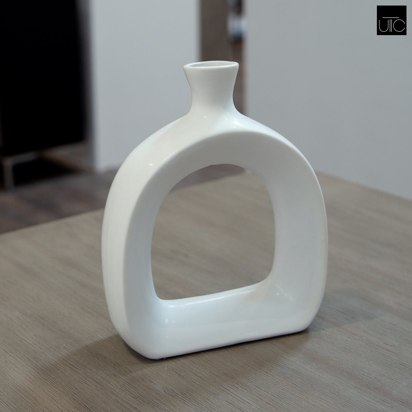 Maryna Sculptural Open Ceramic Donut Vase