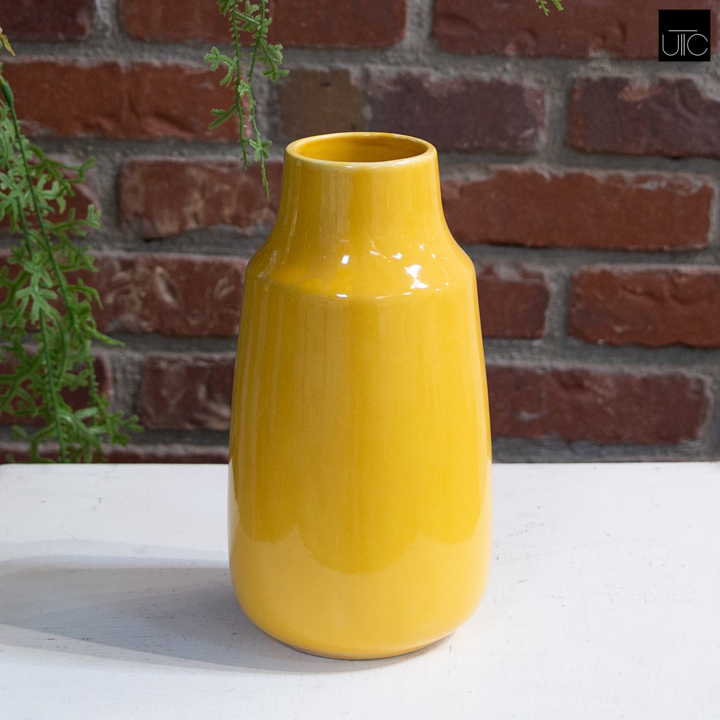 Rhevon Bellied Ceramic Vase