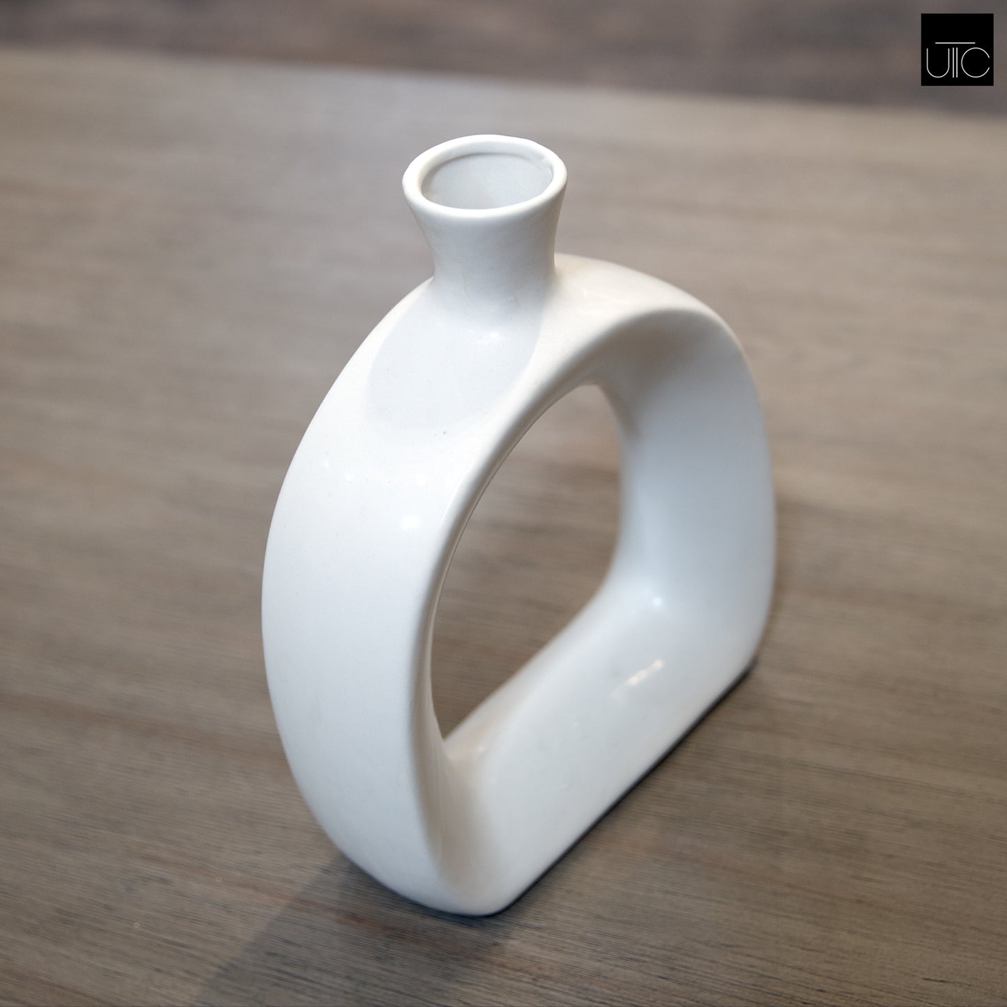 Maryna Sculptural Open Ceramic Donut Vase