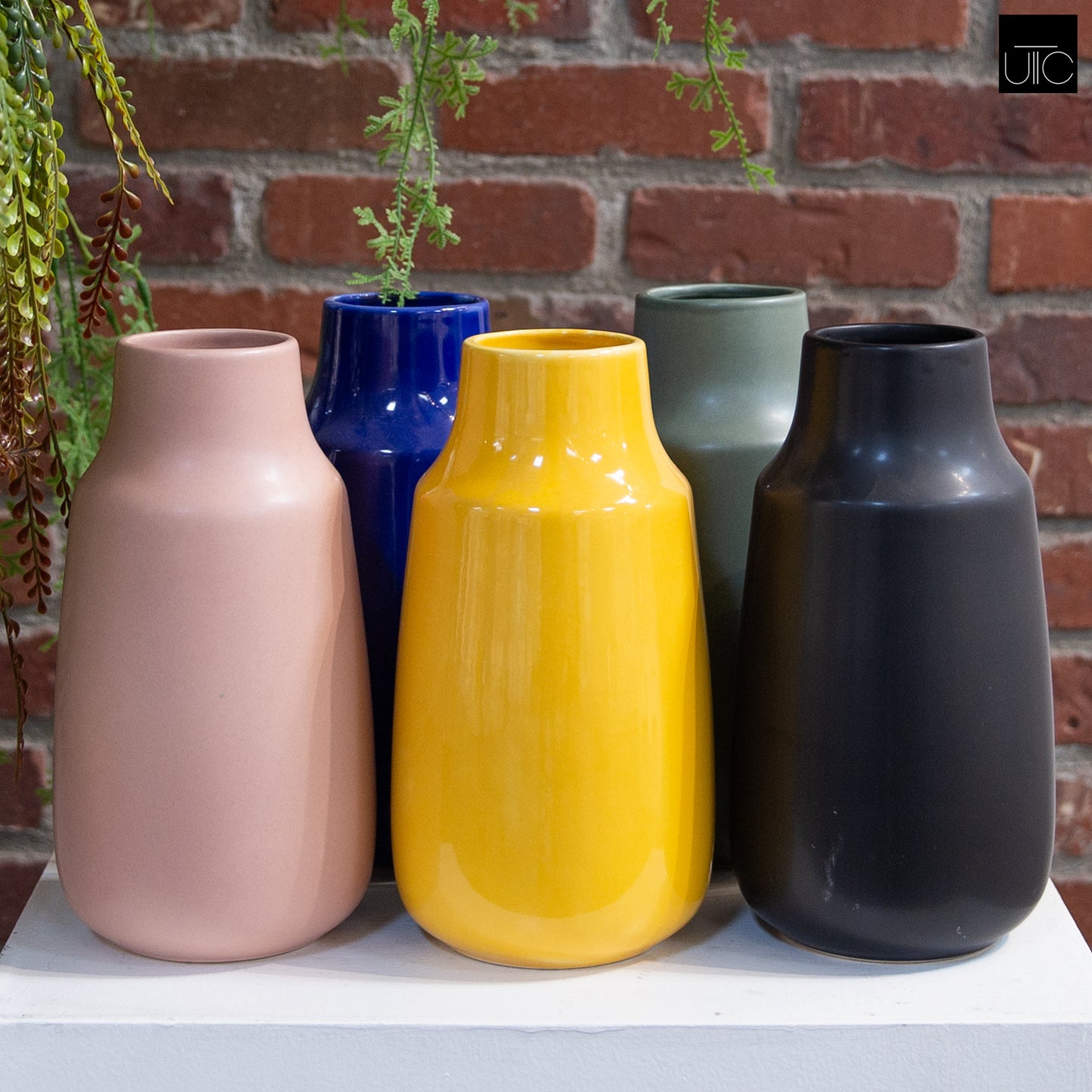 Rhevon Bellied Ceramic Vase
