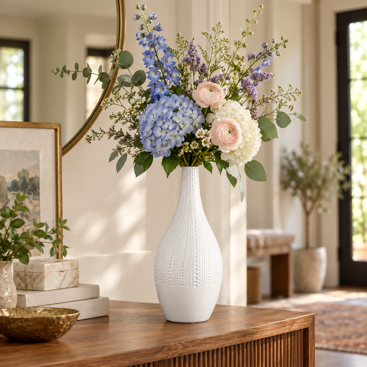 Kavaro Bellied Round Vase