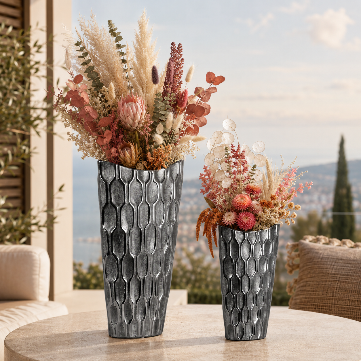 Niven Honeycomb Oval Metallic Vase