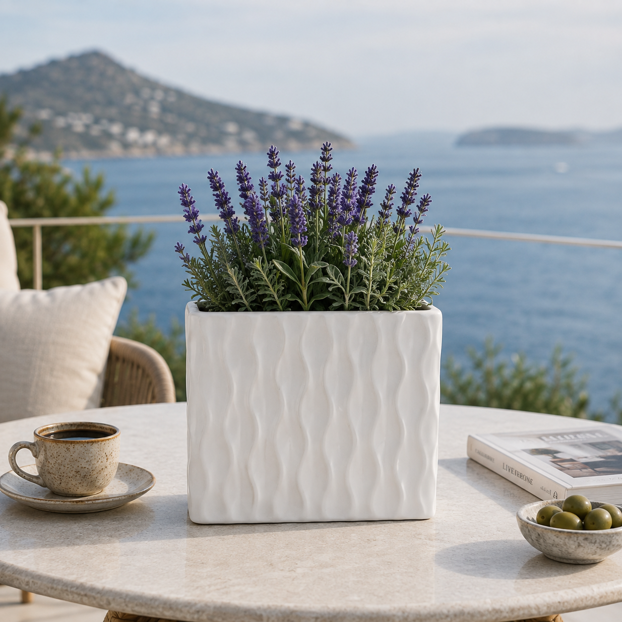 Wynn Geometric Ceramic Vase