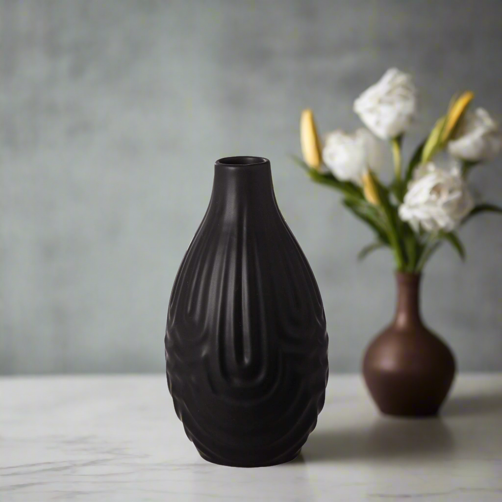 Moana Abstract Line Ceramic Vases
